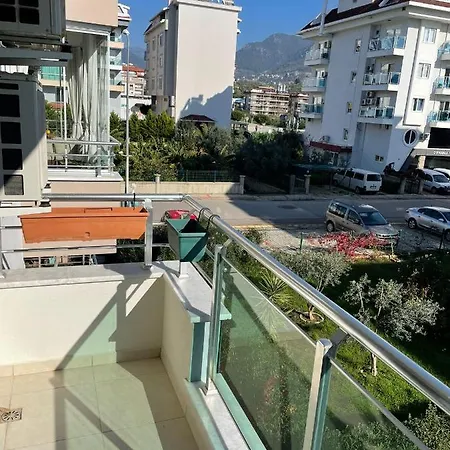 Kucuker Seastar Apartman *