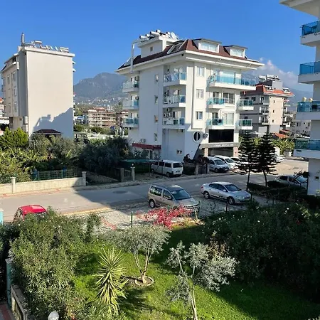 Kucuker Seastar Apartamento